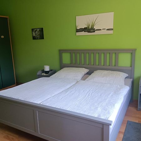 Ferienwohnung Mattheiser Weiher เทรียร์ ภายนอก รูปภาพ